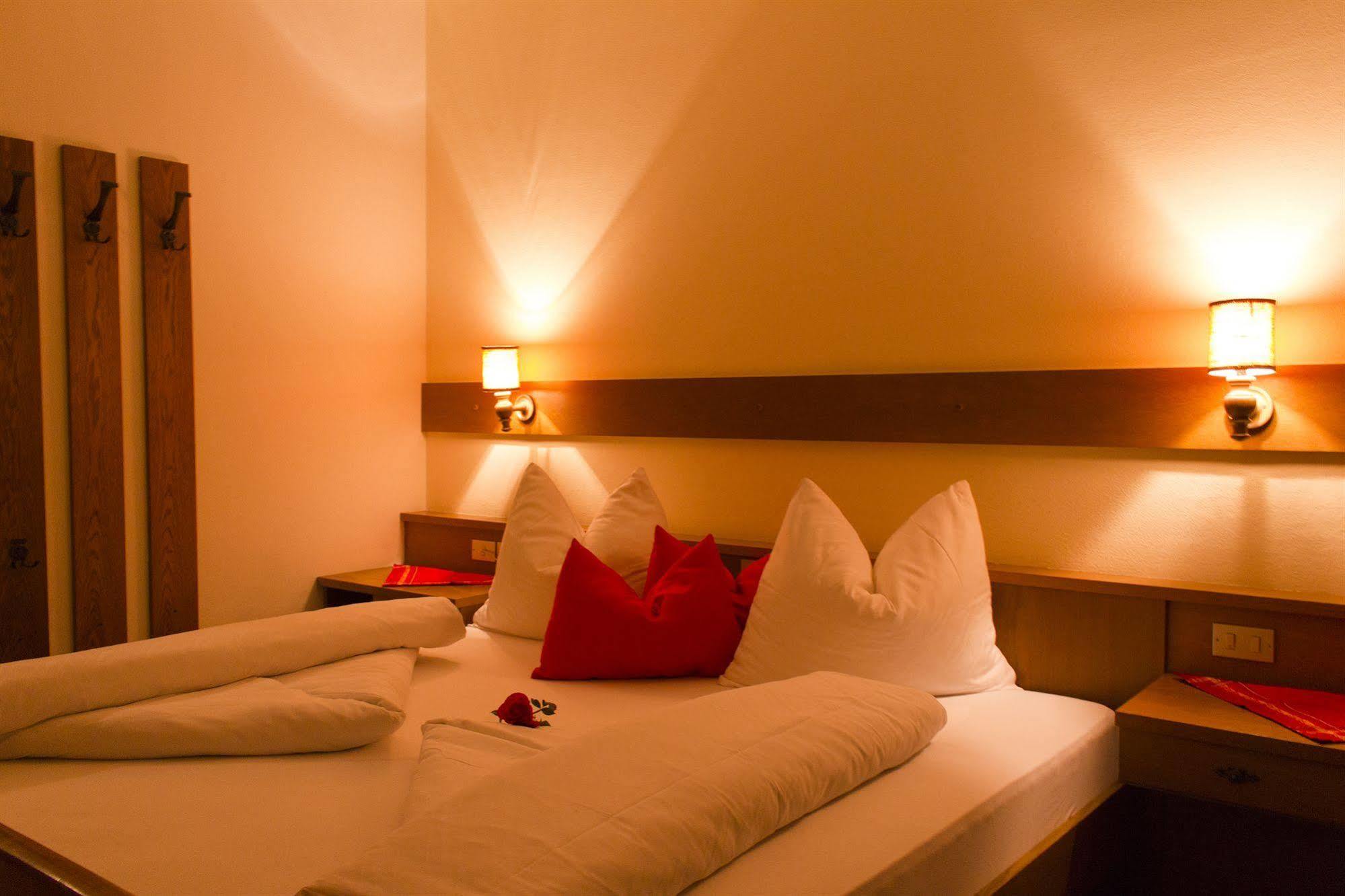 Hotel Tirolerhof سان جورجيو المظهر الخارجي الصورة